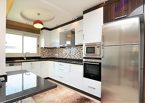 Меблированная квартира с видом на море в Махмутларе