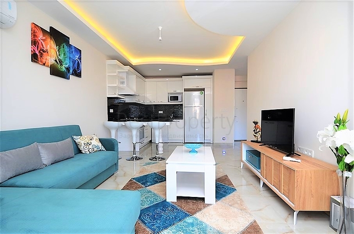 Квартира планировки 1+1 с видом на море в Кестеле