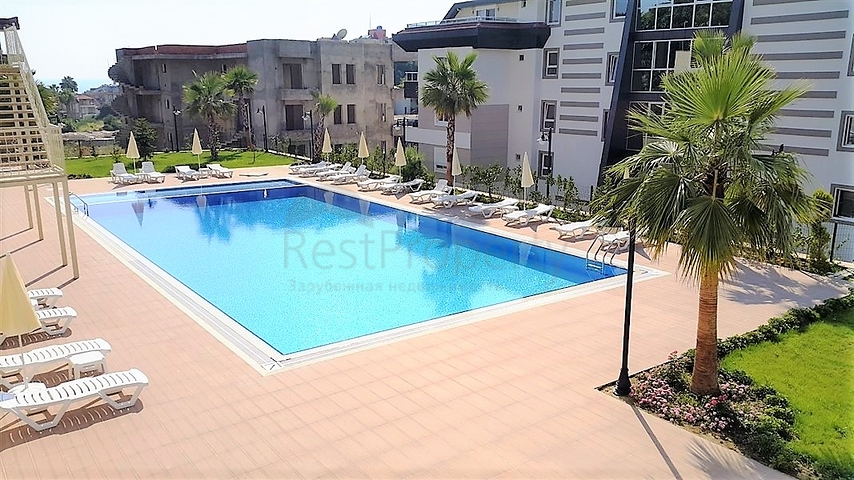 Квартира планировки 1+1 с видом на море в Кестеле