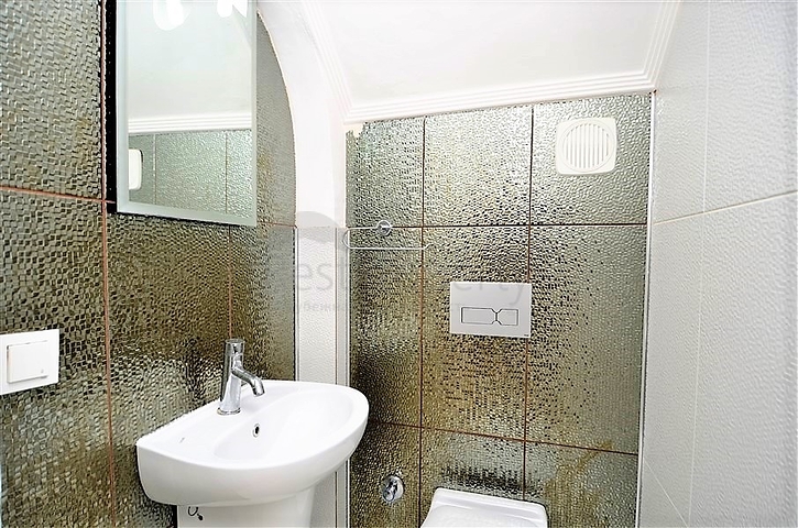 Меблированный пентхаус планировки 3+1 в Тосмуре