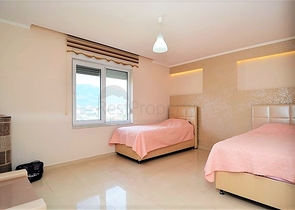 Меблированный пентхаус планировки 3+1 в Тосмуре