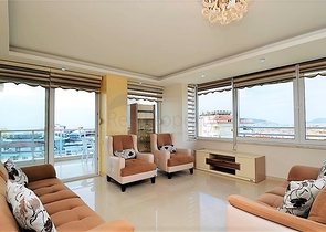 Меблированный пентхаус планировки 3+1 в Тосмуре