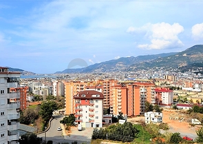 Меблированный пентхаус планировки 3+1 в Тосмуре