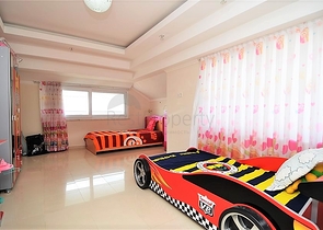 Меблированный пентхаус планировки 3+1 в Тосмуре