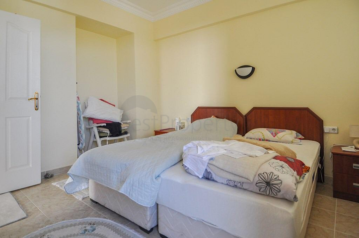 Меблированная квартира с одной спальной комнатой в Демирташе