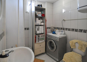 Меблированная квартира с одной спальной комнатой в Демирташе