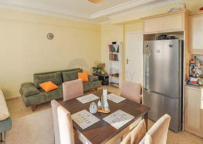 Меблированная квартира с одной спальной комнатой в Демирташе