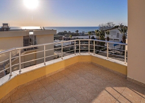 Меблированная квартира с одной спальной комнатой в Демирташе