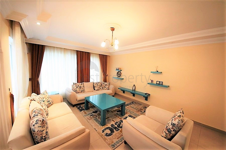 Квартира с двумя спальными комнатами в центре района Оба