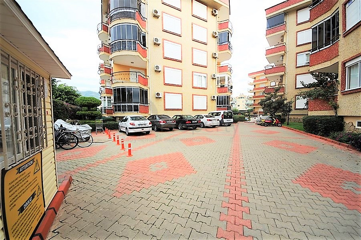 Квартира с двумя спальными комнатами в центре района Оба