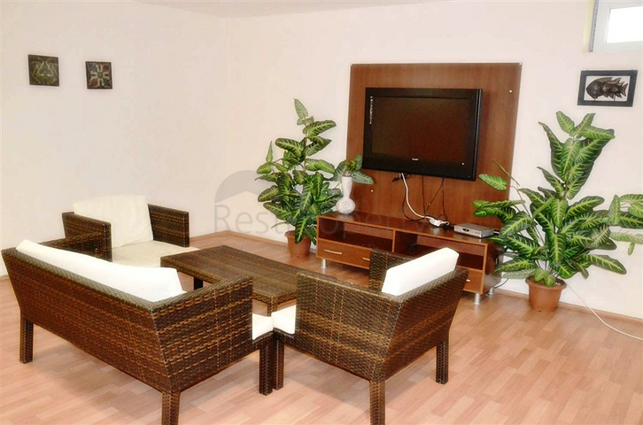 Квартира с двумя спальными комнатами в центре района Оба