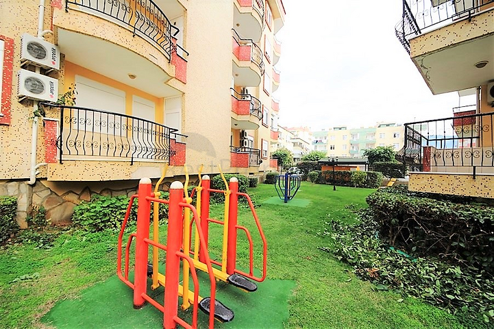 Квартира с двумя спальными комнатами в центре района Оба