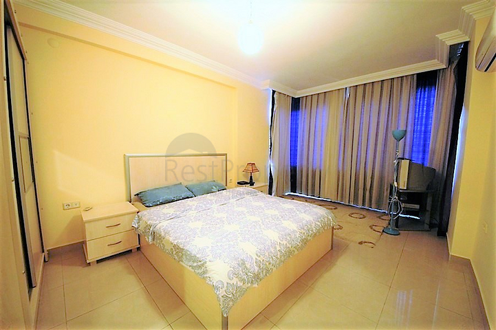 Квартира с двумя спальными комнатами в центре района Оба