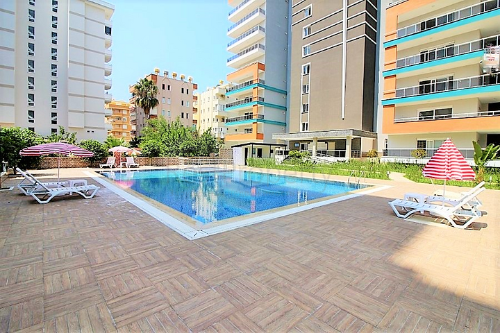 Квартира с одной спальней в шаговой доступности от моря