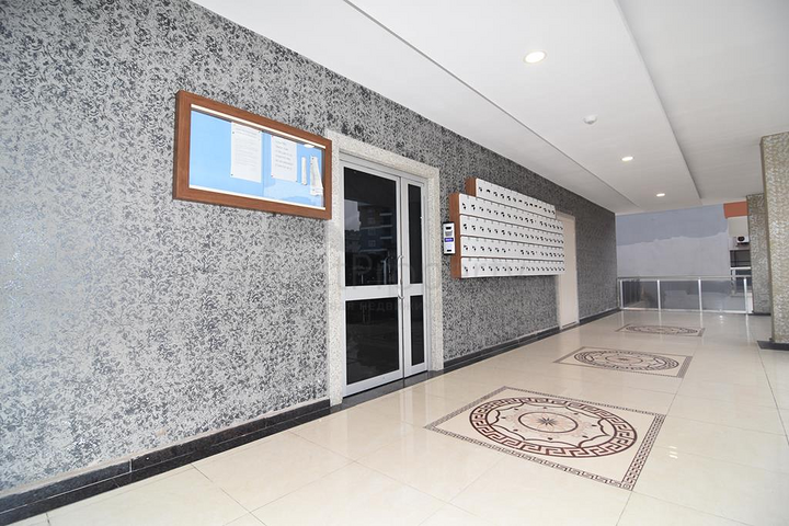 Просторная квартира с одной спальней в Махмутларе