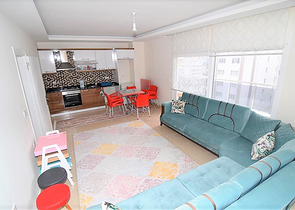 Просторная квартира с одной спальней в Махмутларе