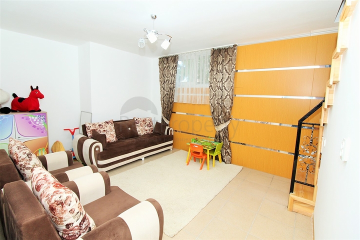 Двухкомнатная квартира с мебелью в Махмутларе