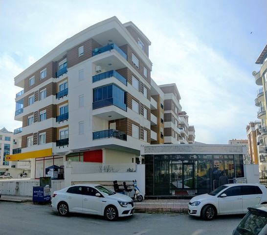 Квартира 2+1 в комплексе в Хурме Коньяалты рядом с парком