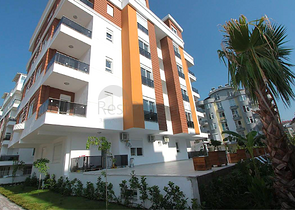 Квартира 2+1 в комплексе в Хурме Коньяалты рядом с парком