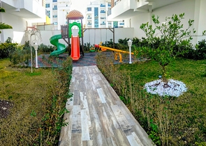 Квартира 2+1 в комплексе в Хурме Коньяалты рядом с парком