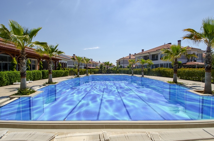 Элитная вилла 4+1 с мебелью в Дошемеальты Анталья