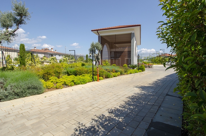 Элитная вилла 4+1 с мебелью в Дошемеальты Анталья