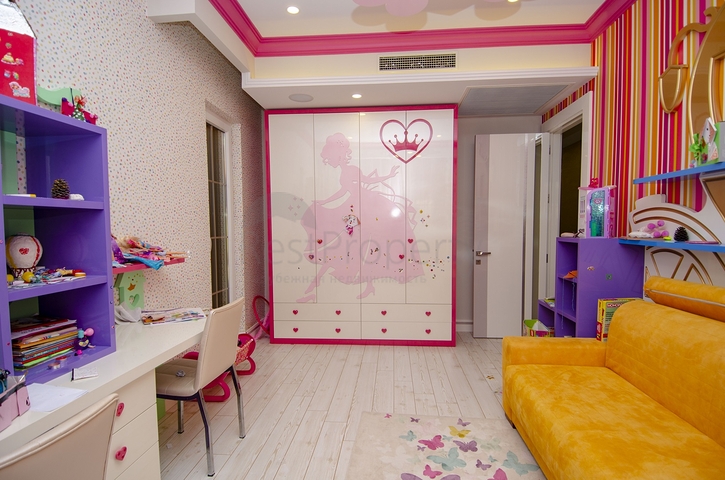 Элитная вилла 4+1 с мебелью в Дошемеальты Анталья