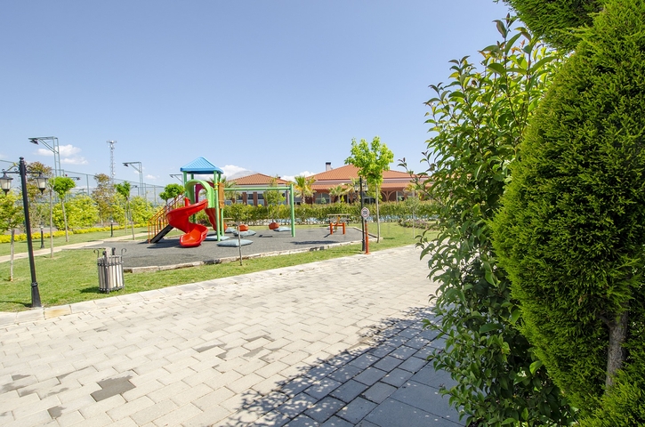 Элитная вилла 4+1 с мебелью в Дошемеальты Анталья