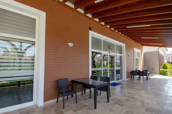 Элитная вилла 4+1 с мебелью в Дошемеальты Анталья