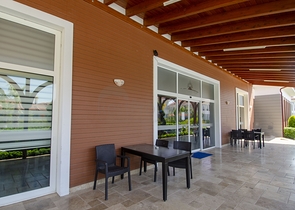 Элитная вилла 4+1 с мебелью в Дошемеальты Анталья