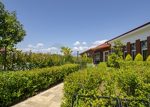 Элитная вилла 4+1 с мебелью в Дошемеальты Анталья