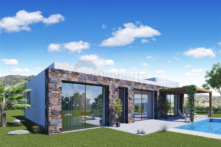 Вилла с тремя спальнями с видом на море на Северном Кипре