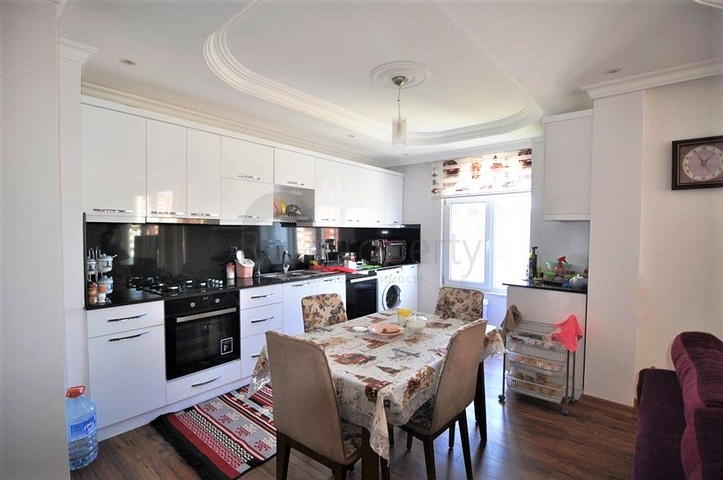 Квартира с тремя спальнями в районе Джикджилли