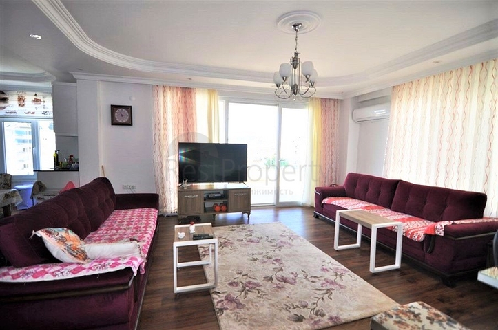 Квартира с тремя спальнями в районе Джикджилли