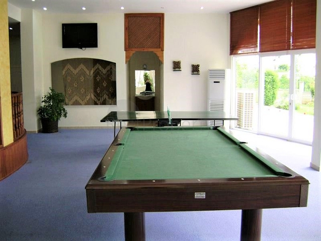 Квартира с тремя спальнями в районе Джикджилли