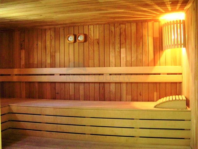 Квартира с тремя спальнями в районе Джикджилли