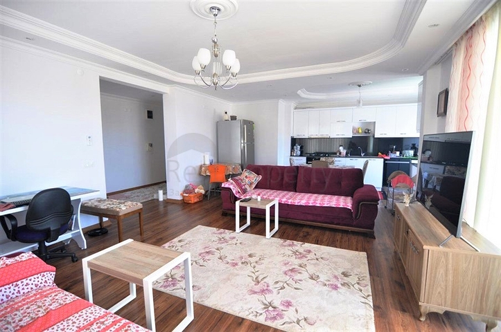 Квартира с тремя спальнями в районе Джикджилли