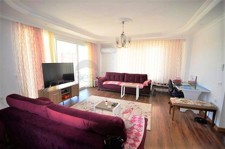 Квартира с тремя спальнями в районе Джикджилли