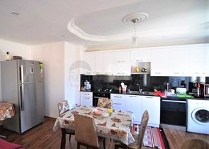 Квартира с тремя спальнями в районе Джикджилли