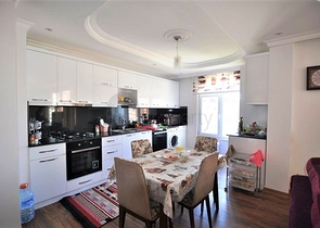 Квартира с тремя спальнями в районе Джикджилли