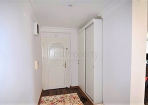 Квартира с тремя спальнями в районе Джикджилли