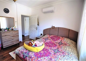 Квартира с тремя спальнями в районе Джикджилли