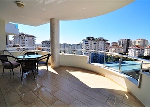 Квартира с тремя спальнями в районе Джикджилли