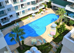 Четырехкомнатная квартира в шаговой доступности от моря