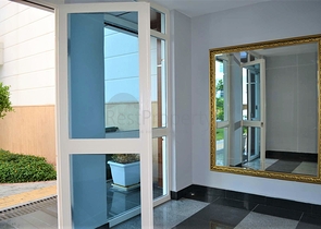 Четырехкомнатная квартира в шаговой доступности от моря