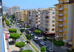 Четырехкомнатная квартира в шаговой доступности от моря