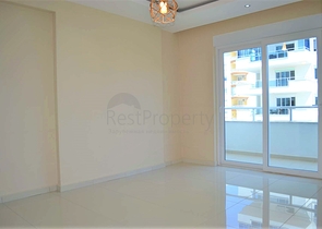 Четырехкомнатная квартира в шаговой доступности от моря