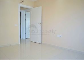 Четырехкомнатная квартира в шаговой доступности от моря