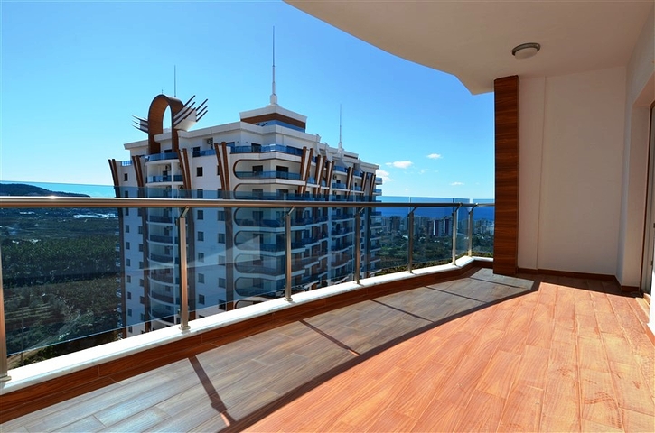 Квартира с двумя спальными комнатами в районе Махмутлар