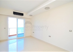 Двухкомнатная квартира с видом на море в Махмутларе